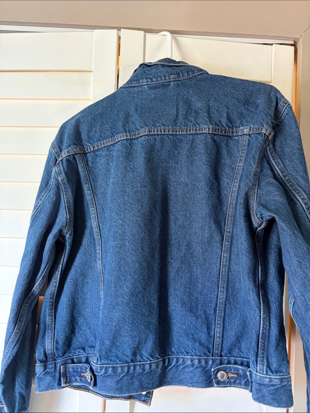 Levi's Men's Dark Blue Denim Jacket with Button Front - Picture 4 of 4